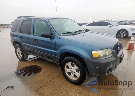 2005 Ford Escape Xlt из США, поврежденный, VIN 1FMCU03145DA07213